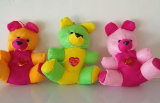 Small teddy bear thumbnail 1