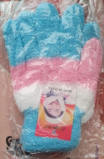 Gloves thumbnail 1