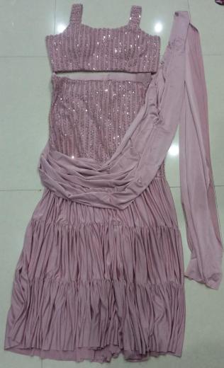 Lehanga Saree thumbnail 1