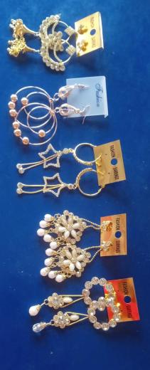 Earrings (Big) thumbnail 1
