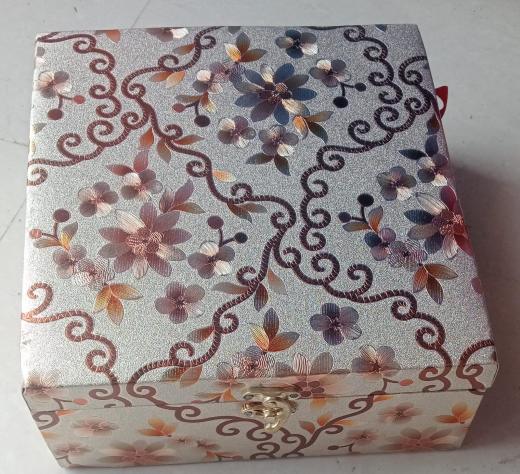 Churi Box