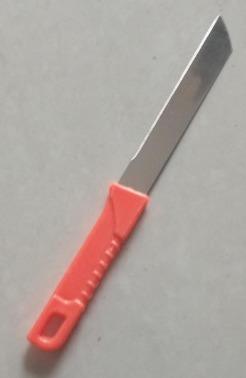Knife thumbnail 1