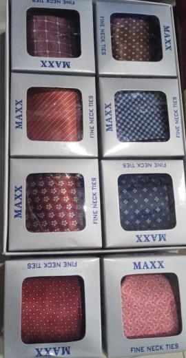Tie