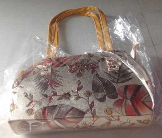 Ladies Purse thumbnail 1