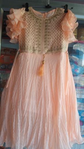 Frock fancy thumbnail 1