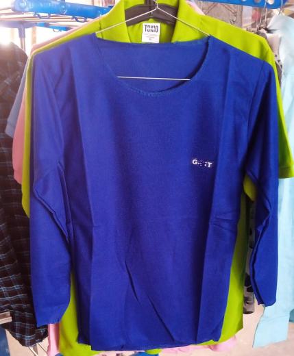 T shirt full thumbnail 1