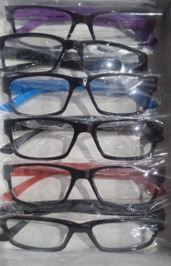 Goggles thumbnail 1