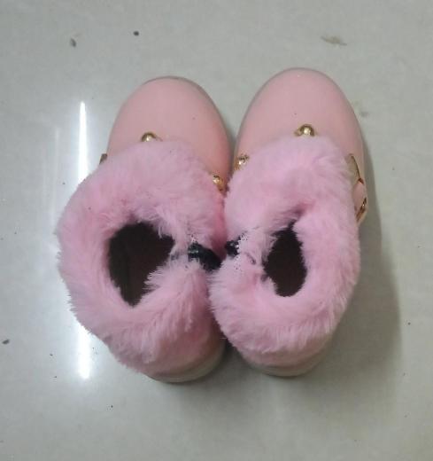 Shoes girl thumbnail 1