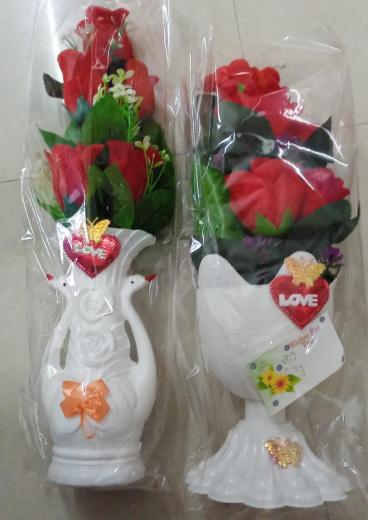 Flower pot thumbnail 1