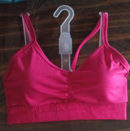 Bra ( sports) thumbnail 1