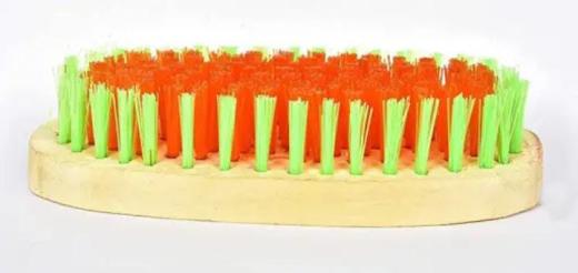 Wooden brush thumbnail 1