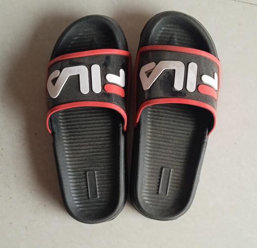 Chappal Fila thumbnail 1